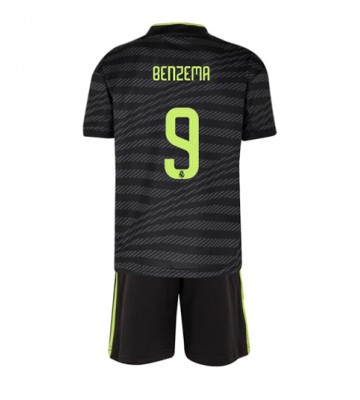 Real Madrid Karim Benzema #9 Tredjedraktsett Barn 2022-23 Kortermet (+ Korte bukser)